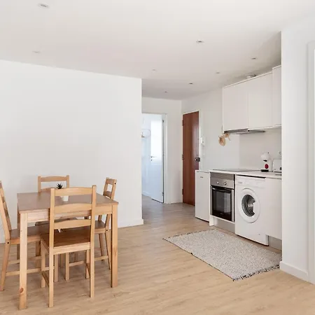 Altido Campolide Flats Apartment